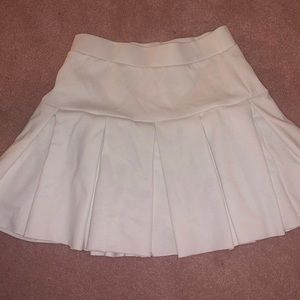 Lioness pleated skirt!